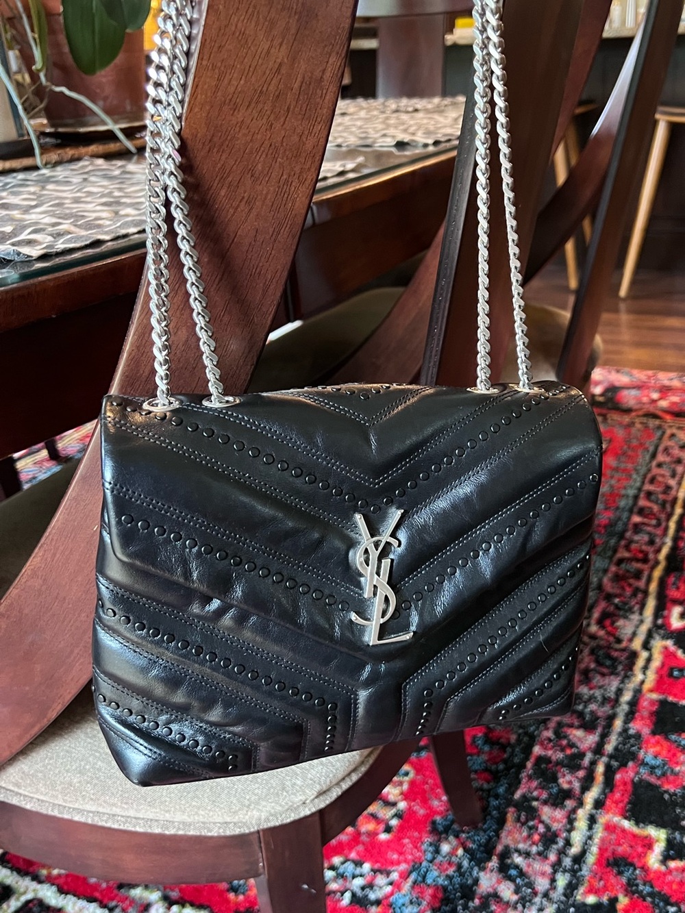 𝑹𝒂𝒓𝒆 UNIQUE Yves Saint Laurent Black Chevron LouLou Small Leather Bag YSL - Picture 11 of 16